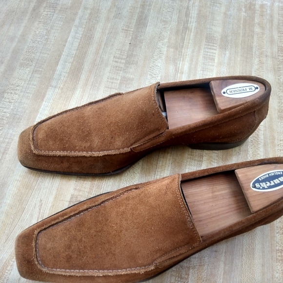 Donald J Pliner Men's Tan Suede Slipon Loafer Size 9M (81) - Picture 5 of 10